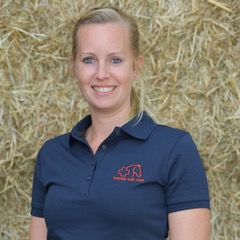 Lina Neubuhr, tierärztliche Praxis für Pferde, Dr. Leser